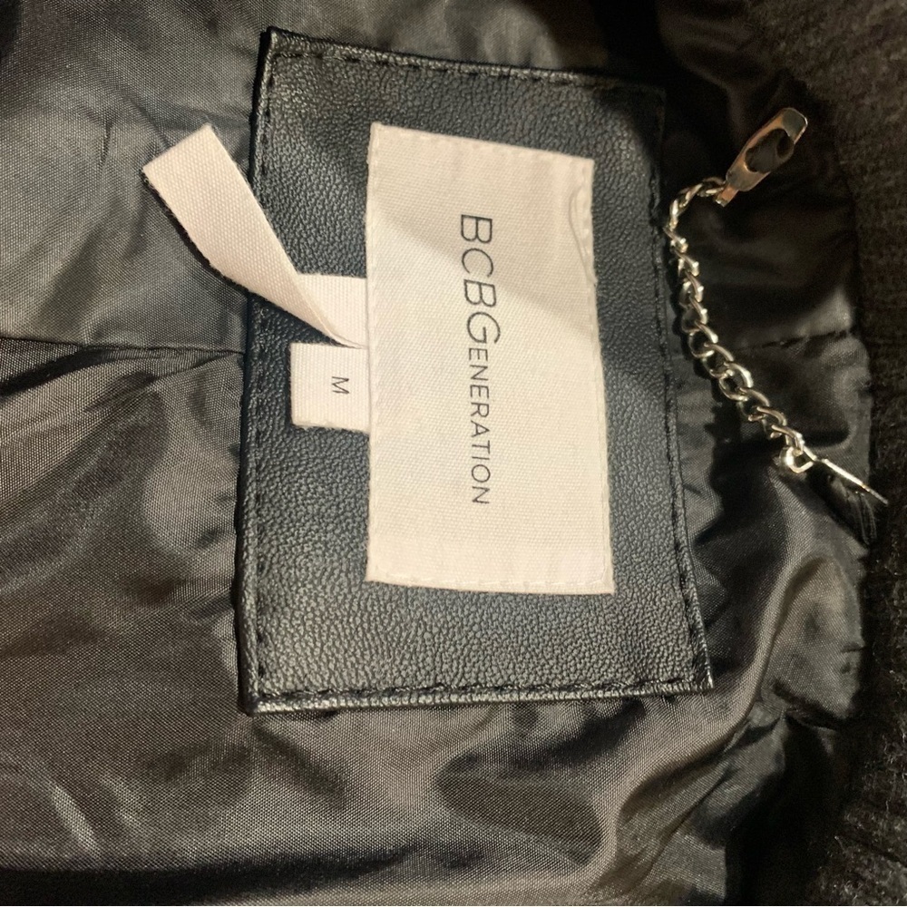 BcbgGeneration Women’s Jacket. Size Medium. Charcoal color - Picture 7 of 9